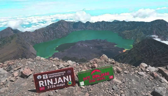 Rinjani Adventure Rinjani adventurer tour and travel rinjani adventures rinjani adventure trekking rinjani dawn adventures Rinjani women adventure Rinjani Dawn adventures reviews