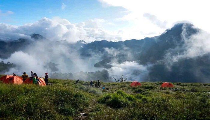 mount rinjani trekking package, rinjani trekking package, rinjani trekking packages, mt rinjani trekking package, rinjani