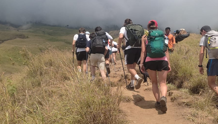 best time to climb rinjani best time to climb mount rinjani best time to hike rinjani rinjani crater rim rinjani climb rinjani climbing season rinjani crater rinjani coffee rinjani crater lake rinjani difficulty