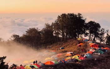 best time to climb rinjani best time to climb mount rinjani best time to hike rinjani rinjani crater rim rinjani climb rinjani climbing season rinjani crater rinjani coffee rinjani crater lake rinjani difficulty